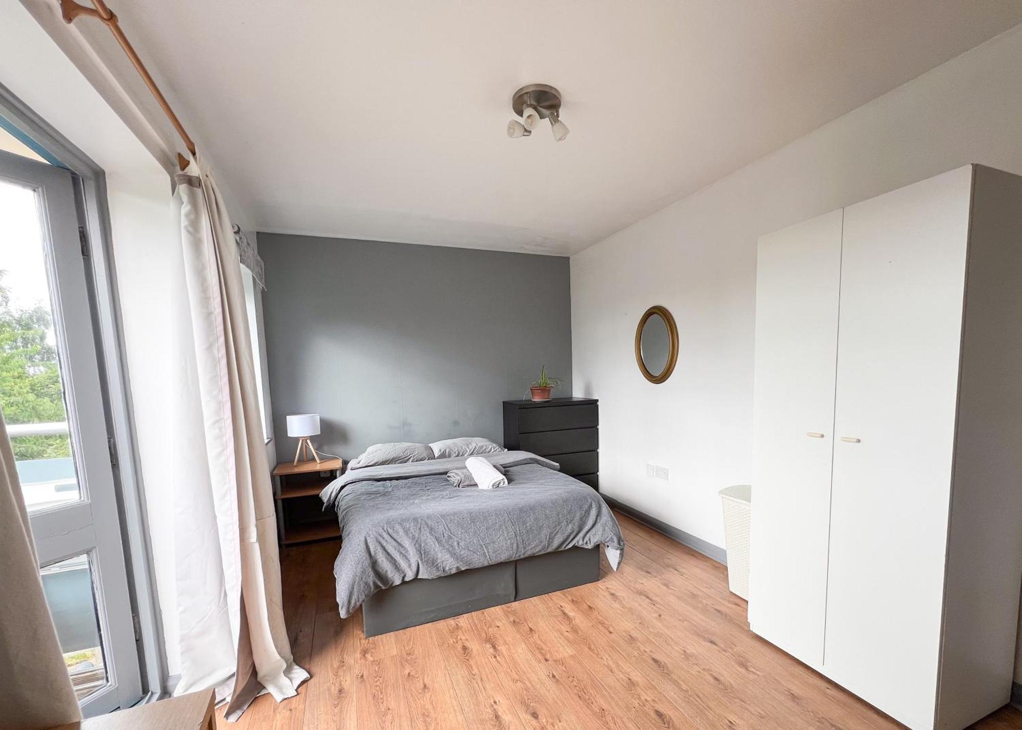 Well-Equipped 4 Bedroom House Close To City Centre Leeds  Exterior photo